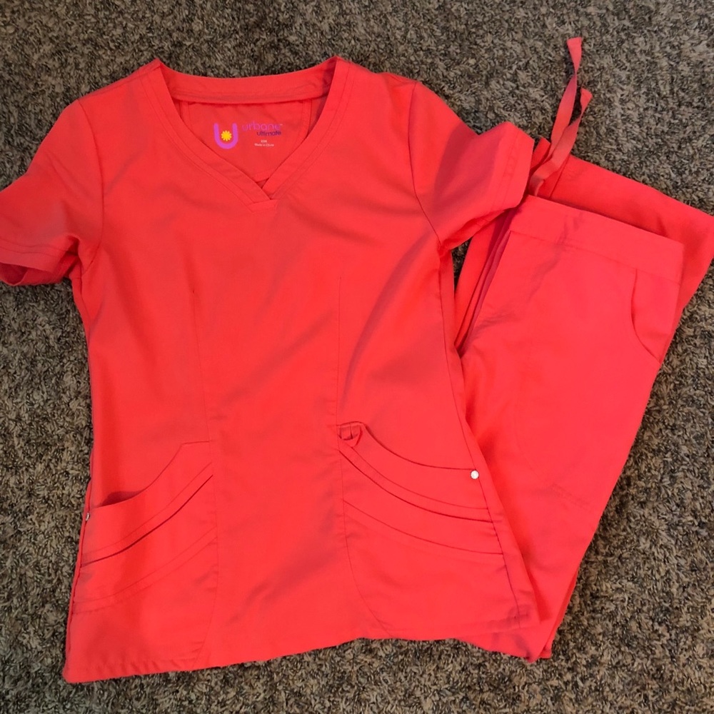Urbane Scrubs